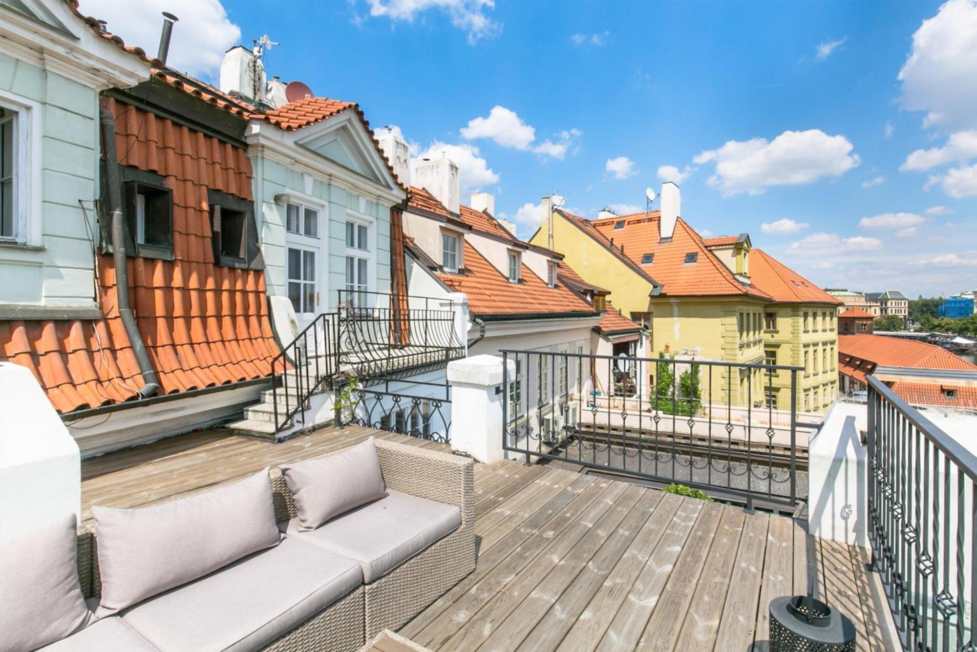 Charles Bridge Apartament Praga